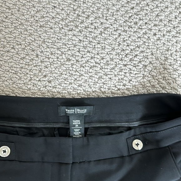 White House Black Market Black Soft Drape Tapered Ankle Pant Size 2R - Picture 6 of 9